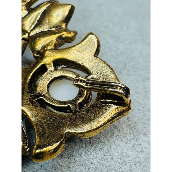 Vintage Sarah Coventry Remembrance Brooch Faux Turquoise and Pearls - Picture 4 of 6